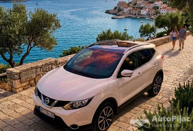 Nissan Qashqai PAN0RAMA																											2017. godište