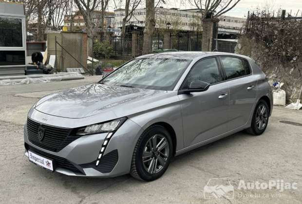Peugeot 308 1.2 B																											2022. godište