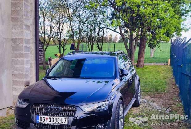 Audi A4 Allroad 																											2012. godište