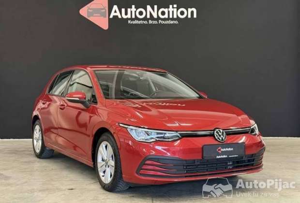 Volkswagen Golf 8 Life 2.0 TDI																											2023. godište