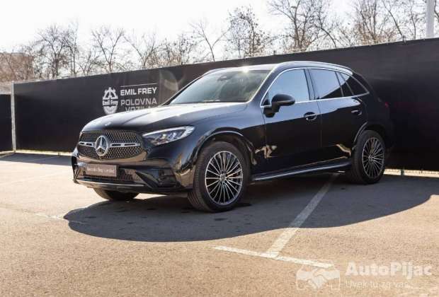Mercedes Benz GLC 220 d 4MATIC																											2025. godište
