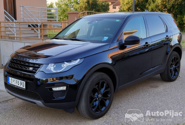 Land Rover Discovery Sport 4x4/veliki/mali/serv																											2017. godište