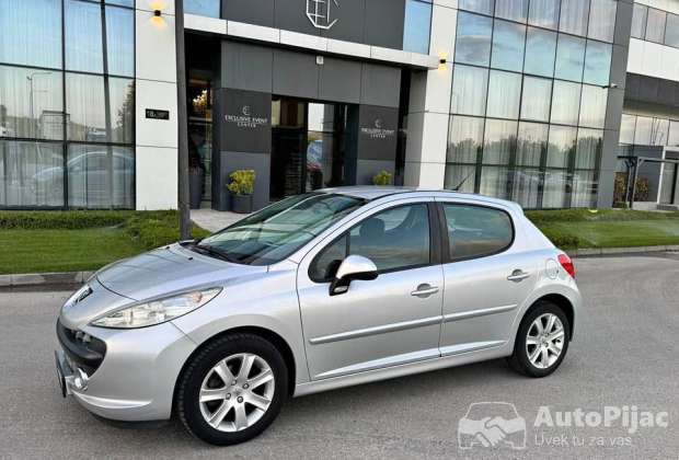 Pežo 207 1.6 benzin 88kw 2008god reg do 8.26 2500€€ poz na br [hidden information]