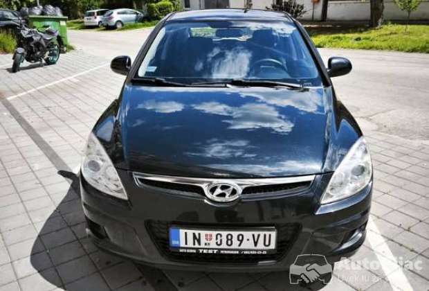 2008_hyundai_i30_1_polovni_automobili_autopijac.rs