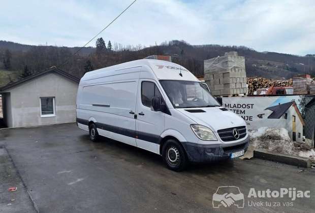 Mercedes sprinter