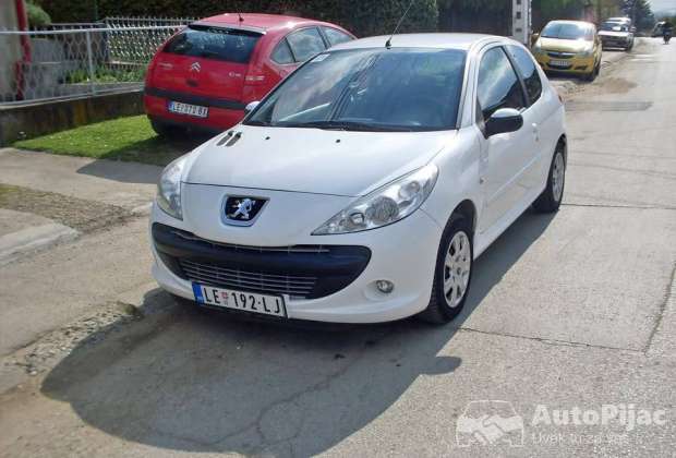 2011_peugeot_206_1_polovni_automobili_autopijac.rs