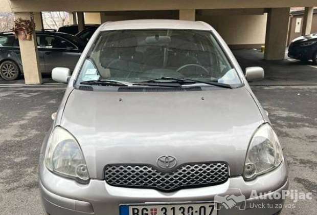 Toyota yaris1.4d 2004god