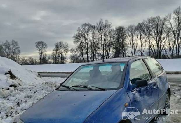 fiat_punto_11_1_polovni_automobili_autopijac.rs
