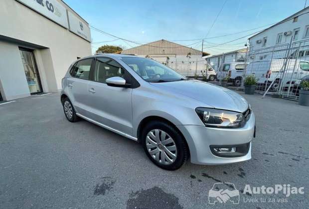 Volkswagen Polo • 2011 • 1.2 benzin 69konja