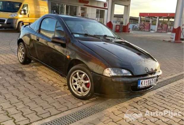 opel_tigra_66kw_1_polovni_automobili_autopijac.rs