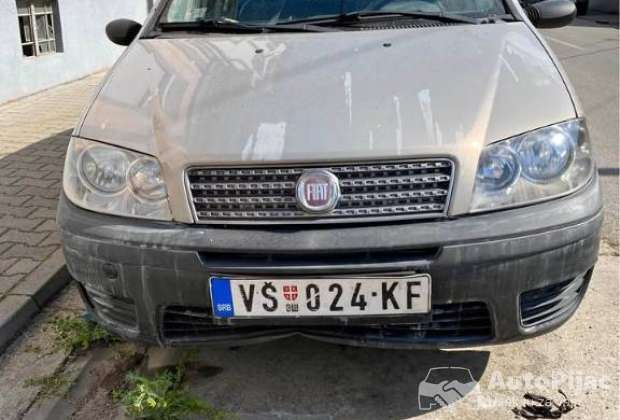 2009_fiat_punto_1_polovni_automobili_autopijac.rs