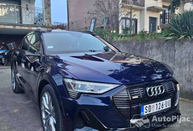 audi_e_tron_55_quattro_94kw_408ks_2020god_1_polovni_automobili_autopijac.rs