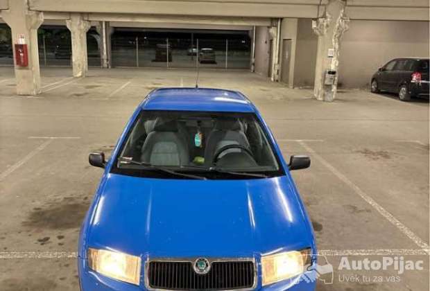 skoda_fabia_12_bengas_2004_tek_reg_atest_do_2030_s_1_polovni_automobili_autopijac.rs