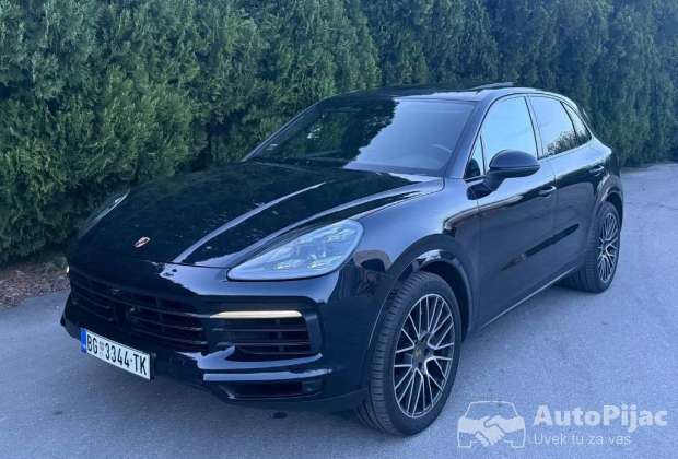 Porsche Cayenne S																											2018. godište