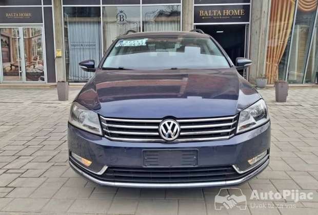 Pasat B7 2,0 tdi 2011 god