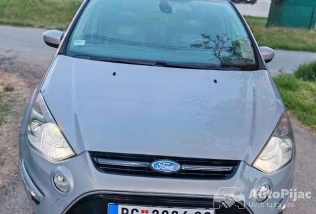 ford_s_mas_titanum_1_polovni_automobili_autopijac.rs