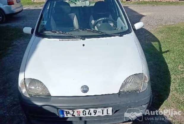 fiat_seicento_1_polovni_automobili_autopijac.rs