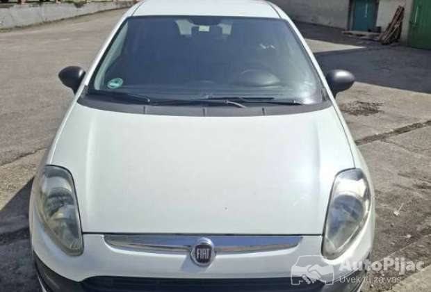 punto_evo_2010god_1_polovni_automobili_autopijac.rs