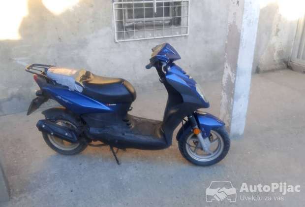 skuter_na_prodaju_4_polovni_automobili_autopijac.rs