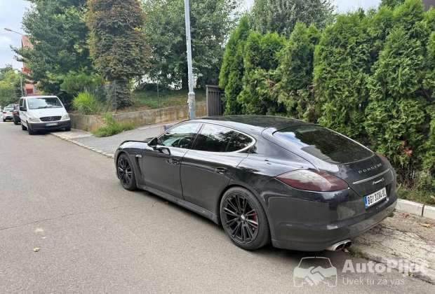 panamera_48_i_audi_q5_2009_1_polovni_automobili_autopijac.rs
