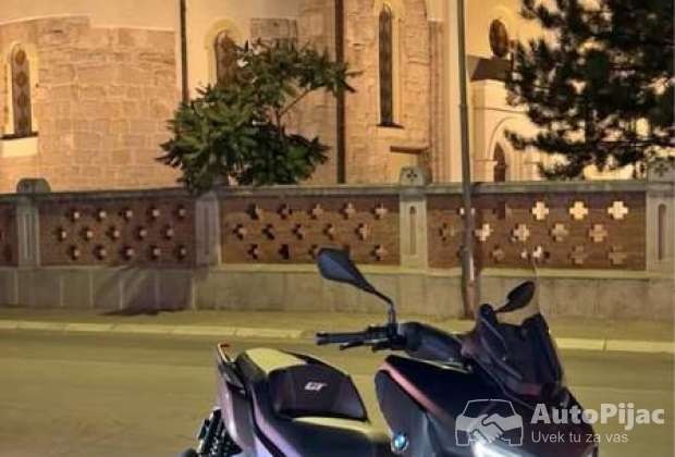 BMW C400GT
