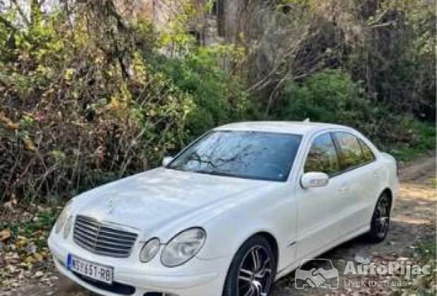 2010_mercedesbenz_eclass_1_polovni_automobili_autopijac.rs