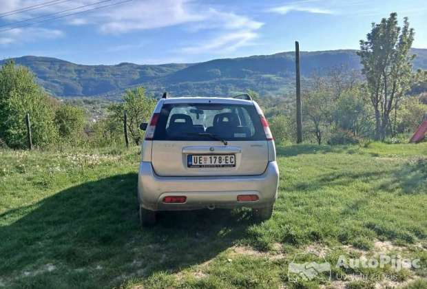 suzuki_ignis_1_polovni_automobili_autopijac.rs
