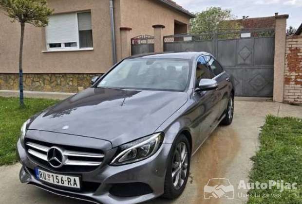 Mercedes C180d 2017god Vlasnici
