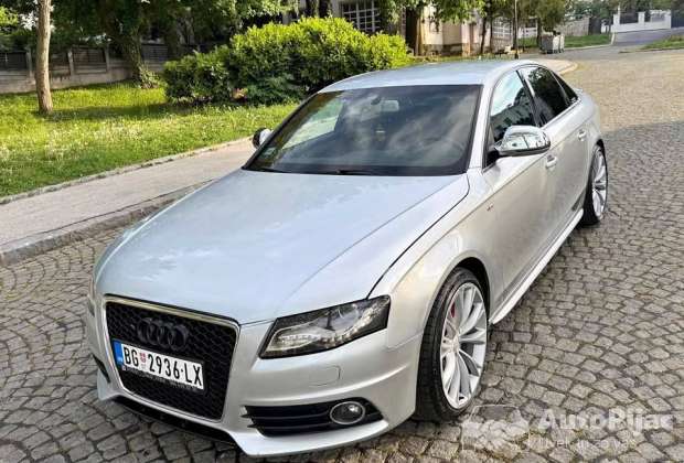 Audi A4 2.0tdi 140ks 2009god