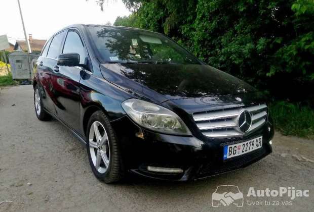mercedes_b200cdi_2012god_registrovan_godinu_dana_1_polovni_automobili_autopijac.rs