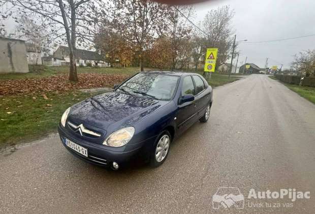 Citroen xsara 1.6 bezin god 2003 motor trap torzija prefektan moze zamena