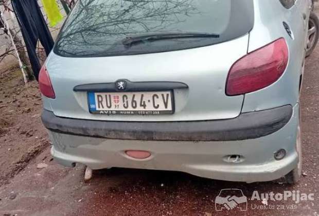 Pežo 206 ,16 Benzin plin