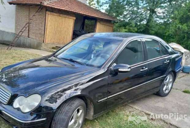 mercedes_c220_2003_godiste_regdo_8_meseca_1_polovni_automobili_autopijac.rs