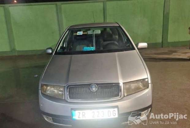 skoda_fabia_14_benzin_2002_1_polovni_automobili_autopijac.rs