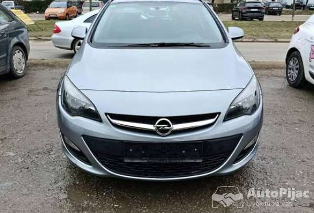 Opel Astra J