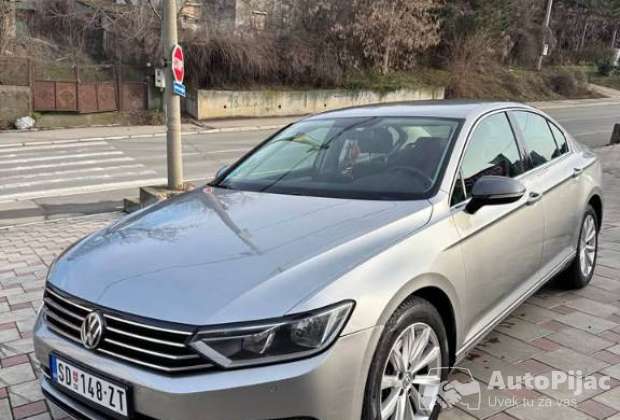 Volkswagen Passat B8 odlicno stanje bez ulaganja