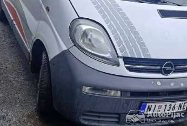 Kombi opel vivaro