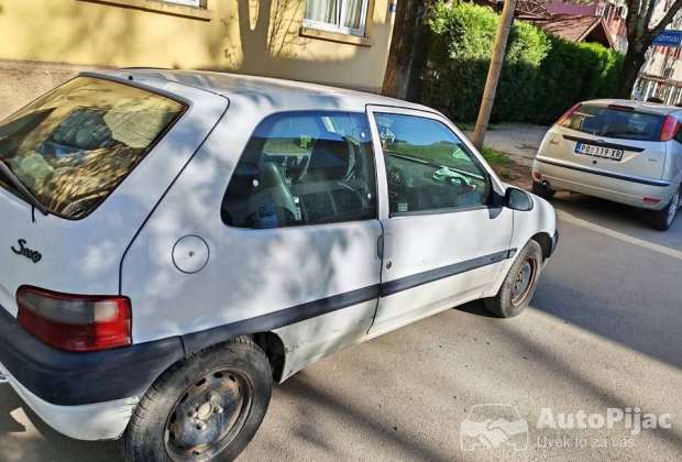 Citroen saxo
