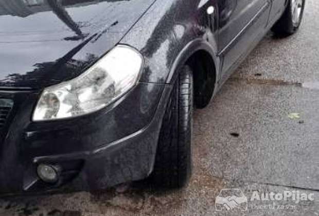 sedici_4x4_2009_god_19_multidzet_1_polovni_automobili_autopijac.rs
