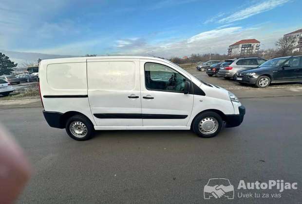 citreon_jumpy_2010_16_hdi_1_polovni_automobili_autopijac.rs