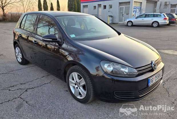 2010 Volkswagen golf 6 1.6 tdi 77 kw navigacija zeder moze zamena