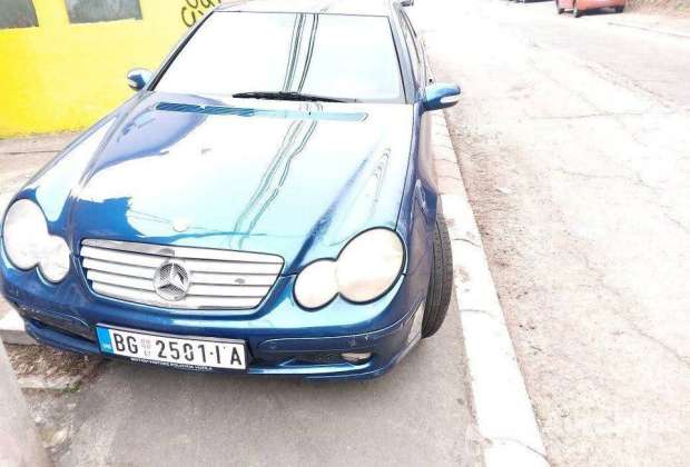 2001_mercedesbenz_cclass_1_polovni_automobili_autopijac.rs