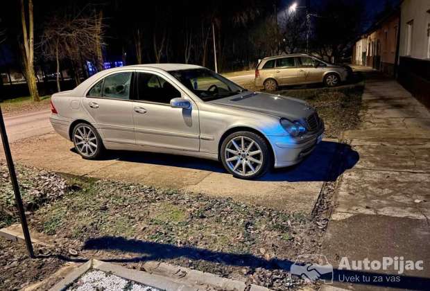 mercedes_c180_1_polovni_automobili_autopijac.rs