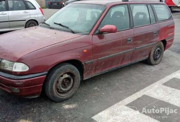 2000 Opel astra