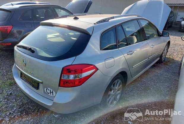 2008_renault_laguna_1_polovni_automobili_autopijac.rs