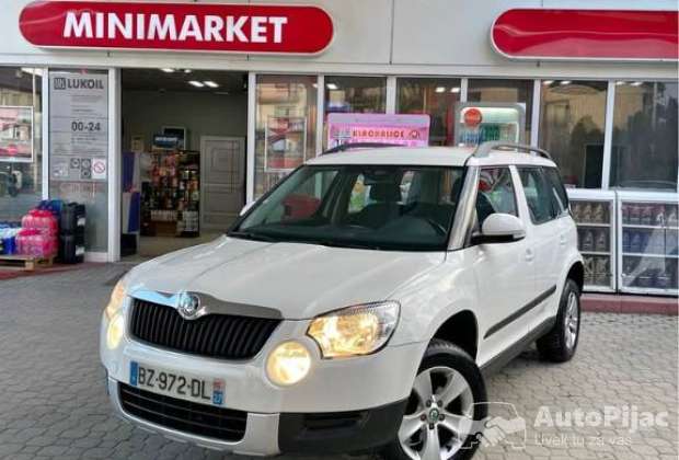ŠKODA YETI 4X4 2011 GODINA2.0 TDI 140 KS DIZELSALONSKO STANJE FUL OPREMANA IME KUPCA