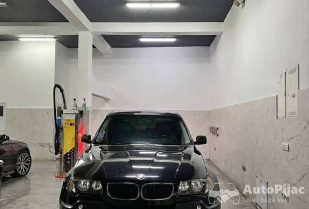 BMW X3 2.0