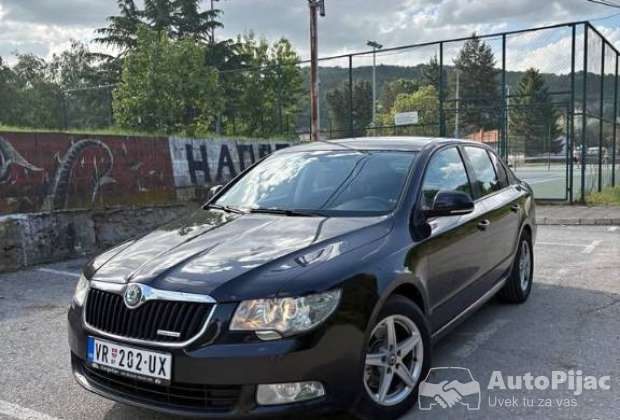 skoda_superb_2012god_1_polovni_automobili_autopijac.rs