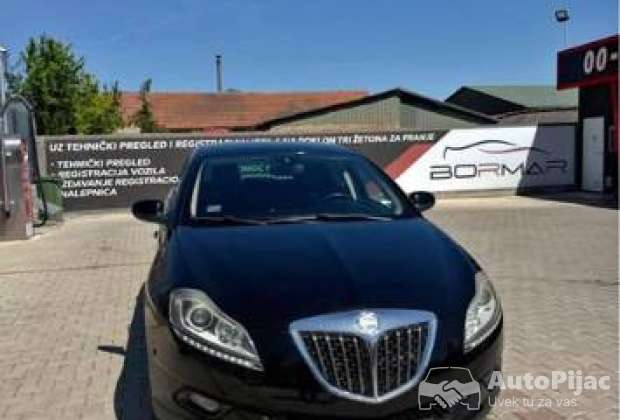 lancia_delta_1_polovni_automobili_autopijac.rs