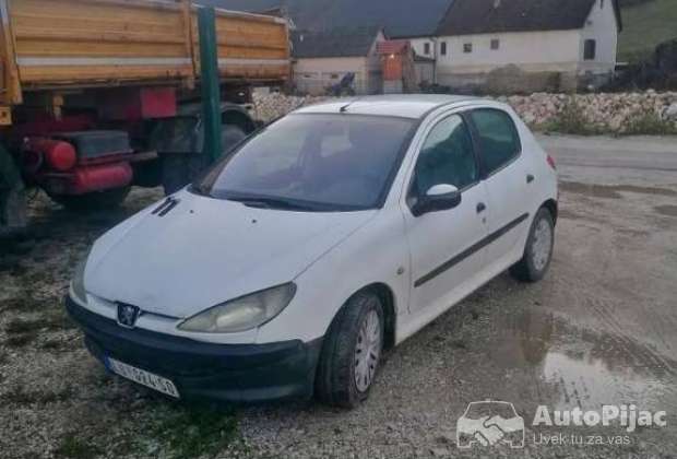 pezo_206_1_polovni_automobili_autopijac.rs